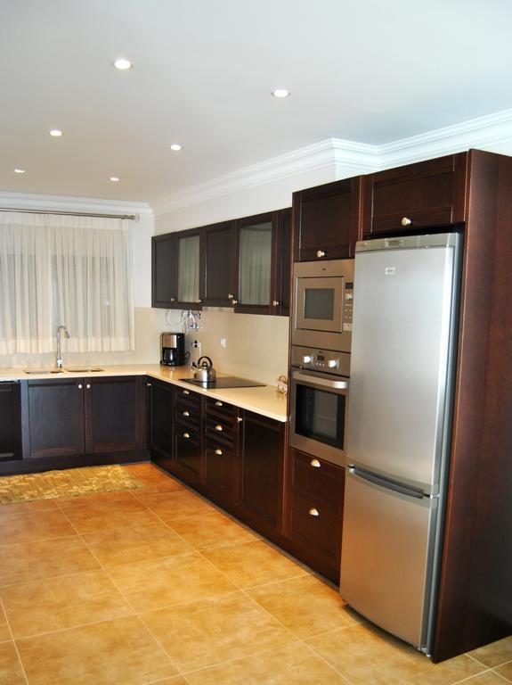 Apartamentos 3 Praias Ponta Delgada  Phòng bức ảnh